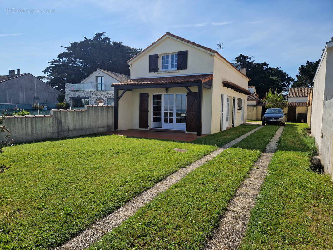 Maison à LA PLAINE-SUR-MER