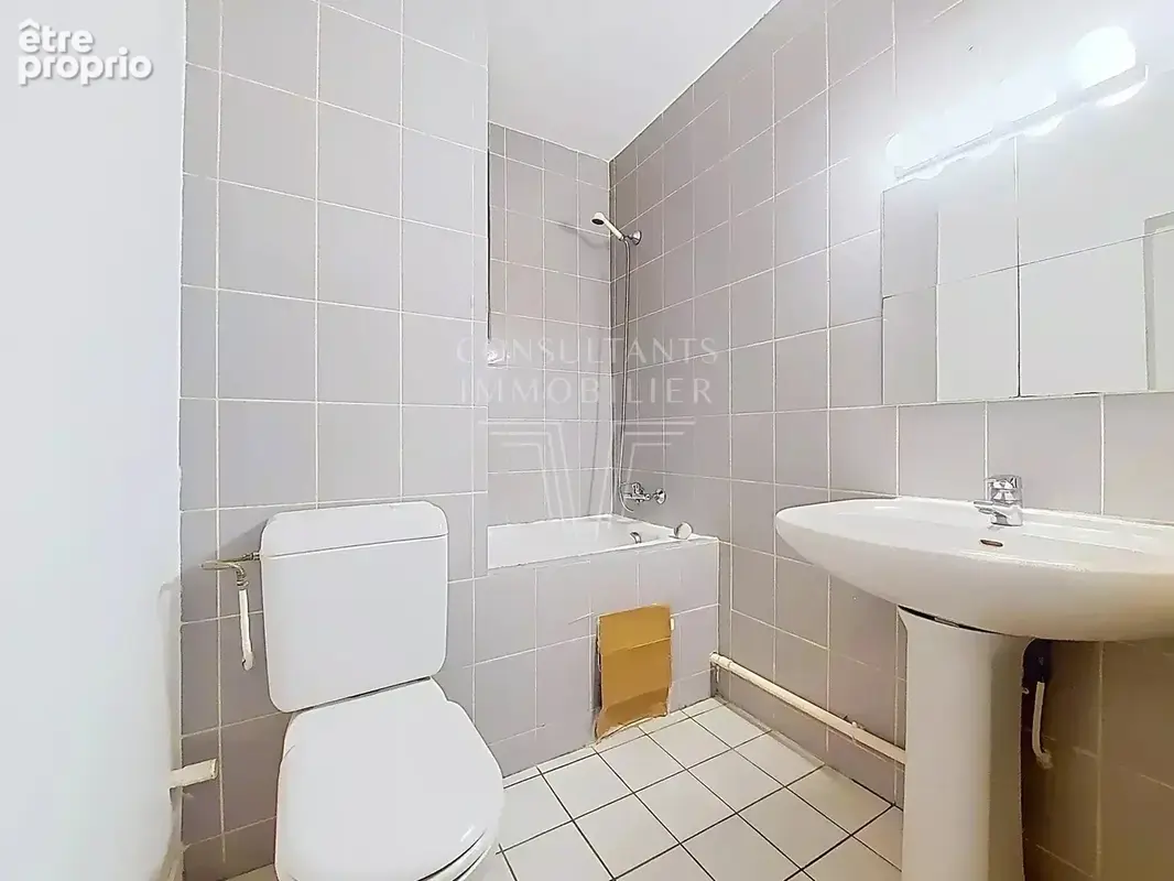 Petit-montrouge. trois-pièces traversant - photo 8