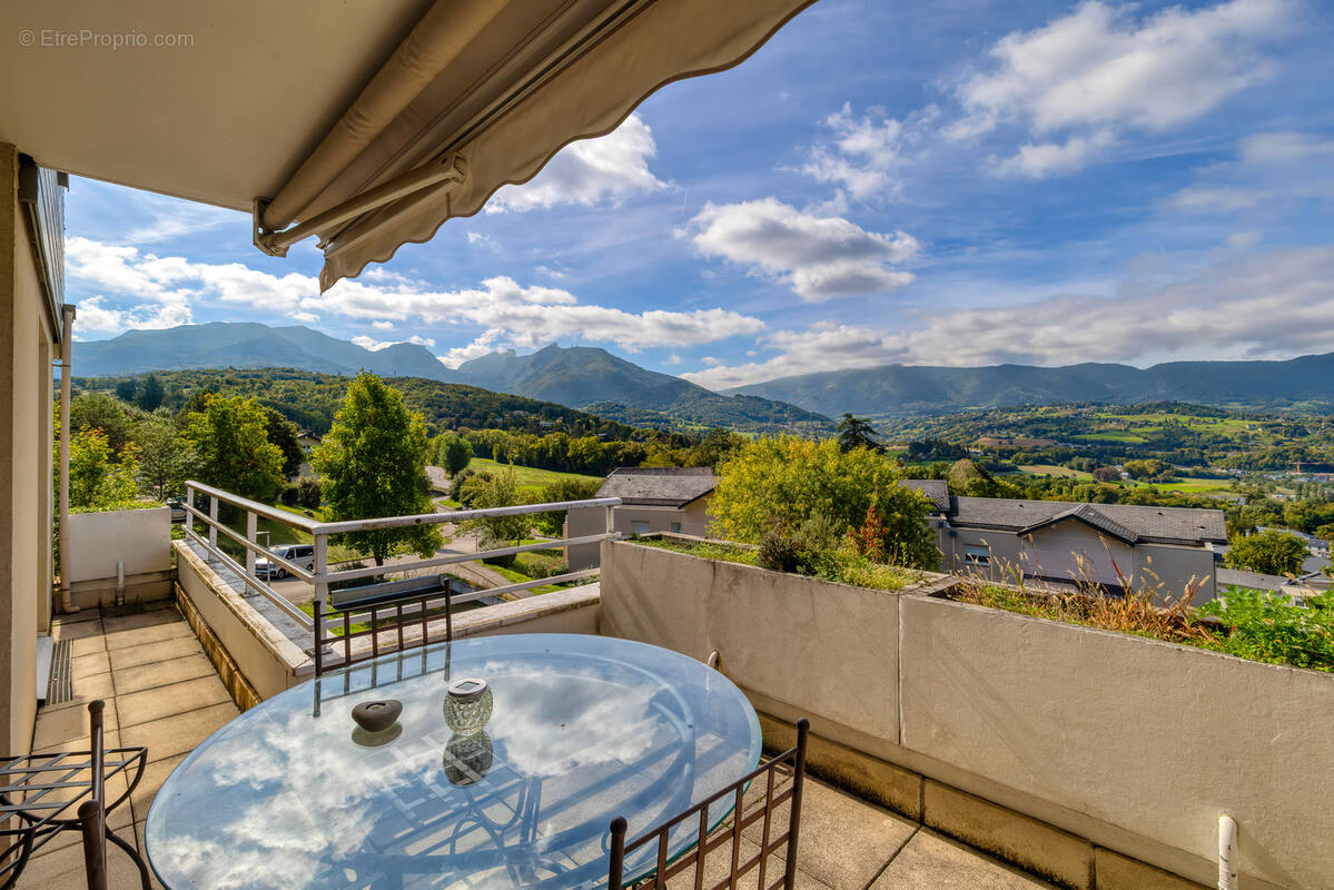 Appartement à JACOB-BELLECOMBETTE