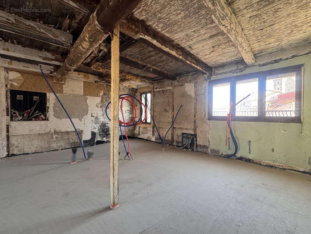 Plateau de 71 m2 - photo 3