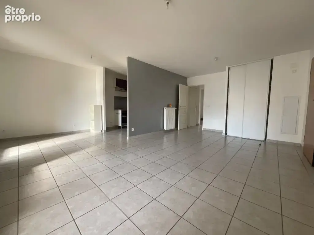 St-Priest-en-Jarez - Appartement T3 - photo 3