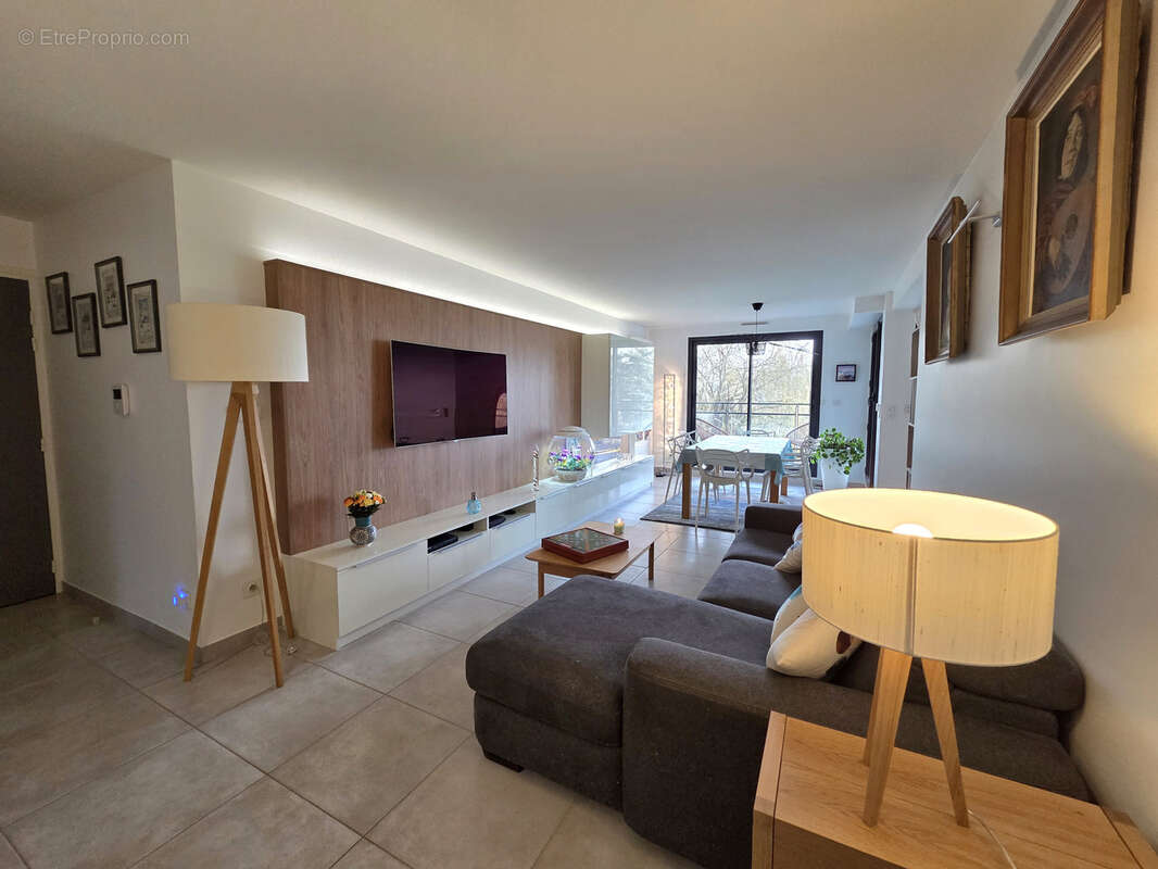 Appartement à BELLERIVE-SUR-ALLIER