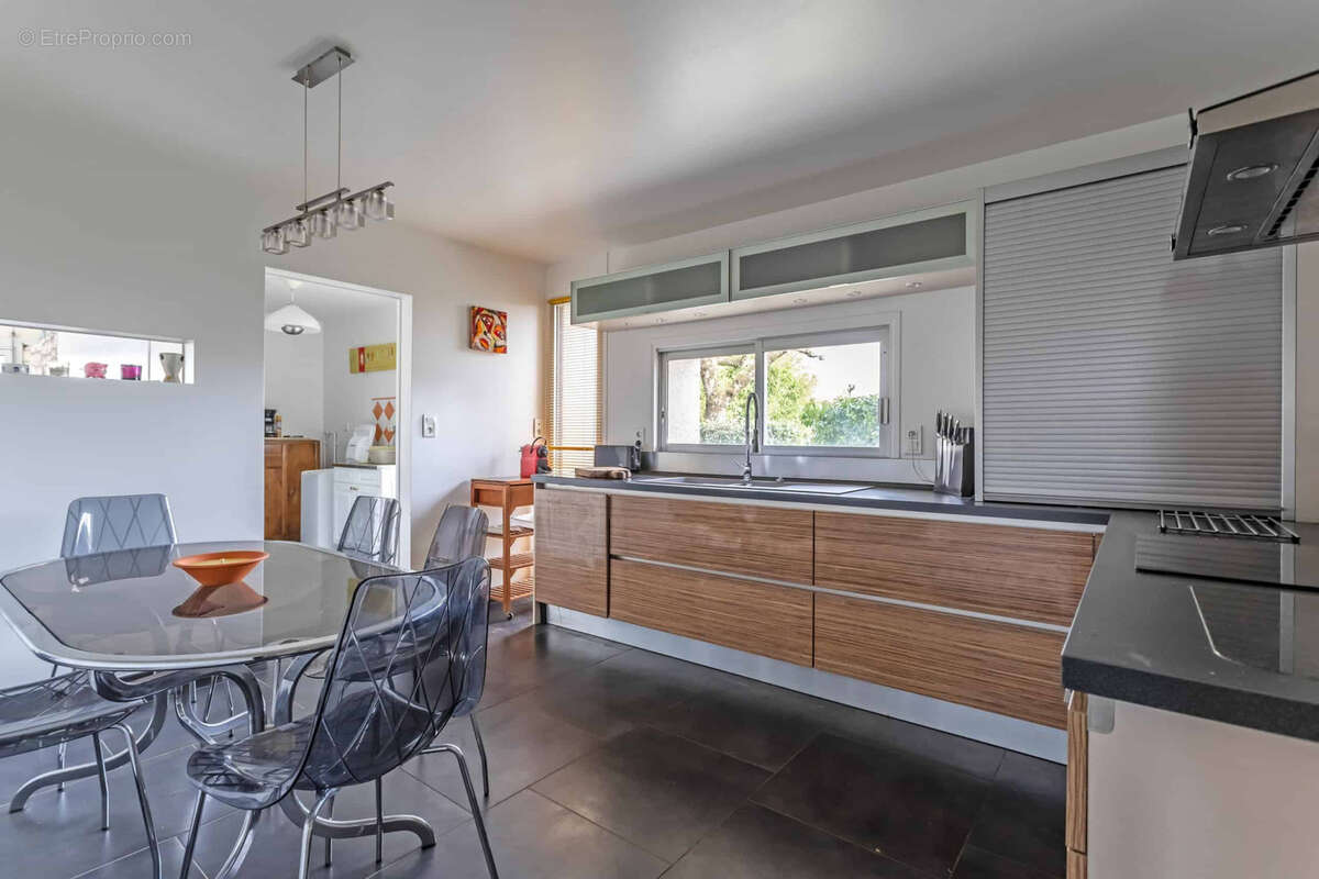 Village property with gite/annexe - photo 15