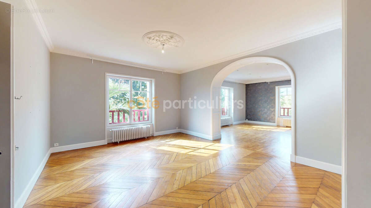 Angey, Demeure de charme familiale 216m2 ,5 chambres ,Parc arboré & bassin naturel - photo 6