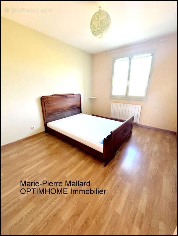 Maison familiale de 6 pièces THAURON (23) - photo 10