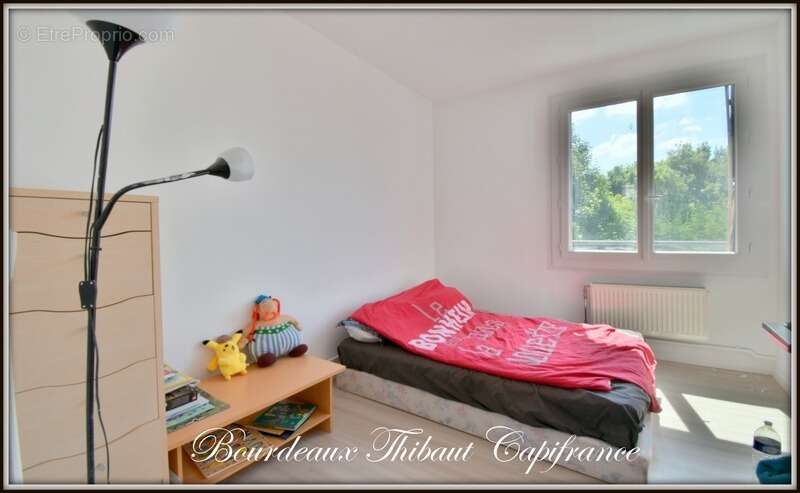 Appartement à SAINTE-GENEVIEVE-DES-BOIS