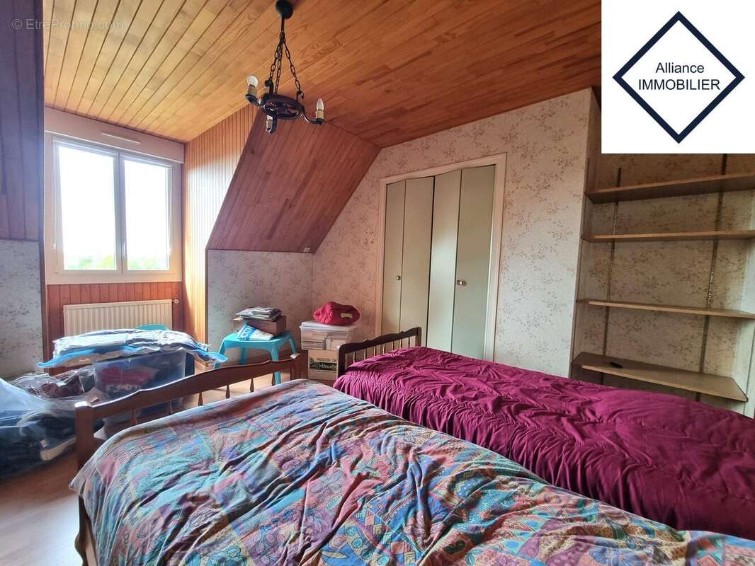 Maison à SAINT-MEEN-LE-GRAND