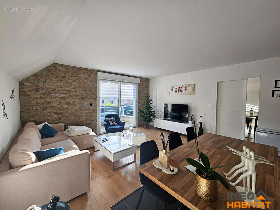 Appartement à GEVEZE