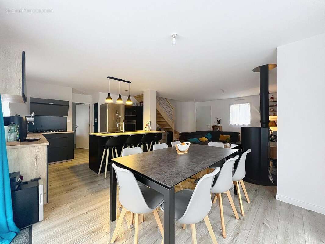 Photo 3 - Maison à LOCMINE