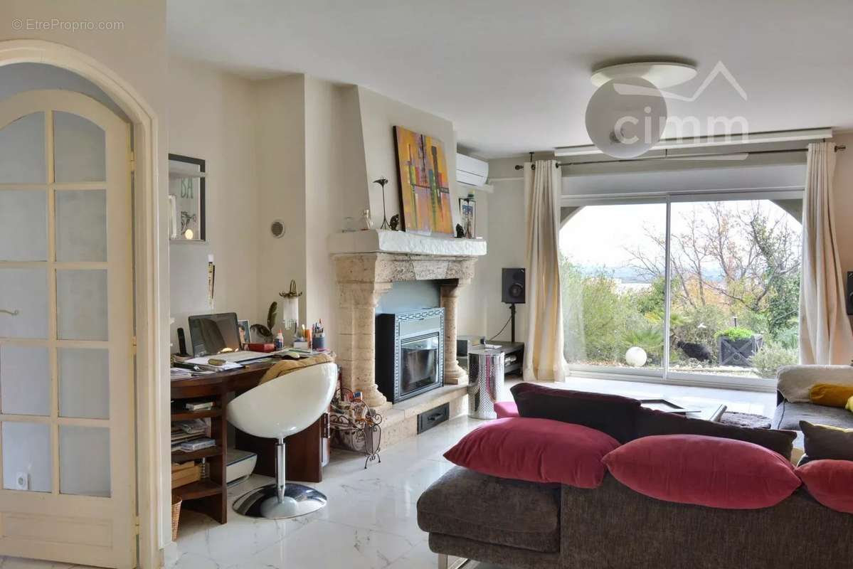 Maison à LAROQUE-DES-ALBERES