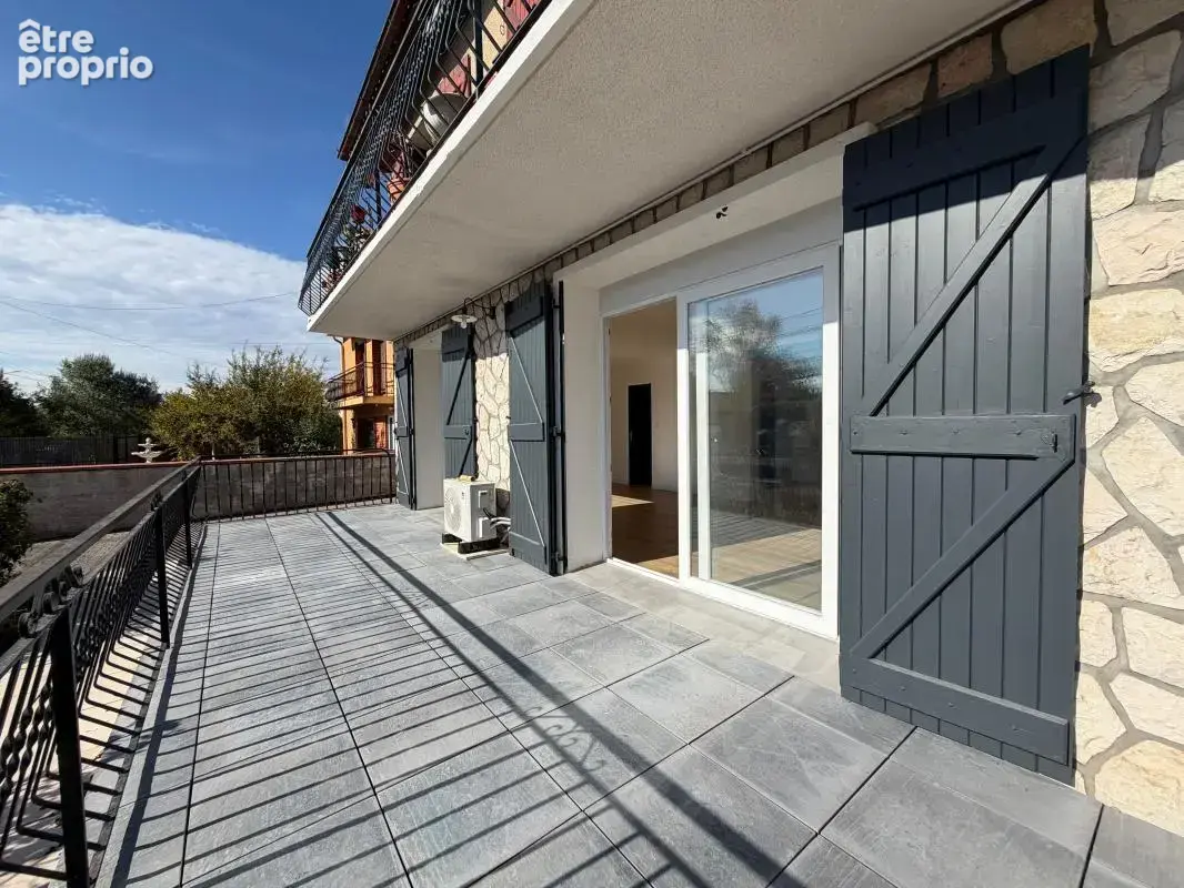 T4 entièrement rénové avec grande terrasse plein sud, garage et prestations soignées - photo 17