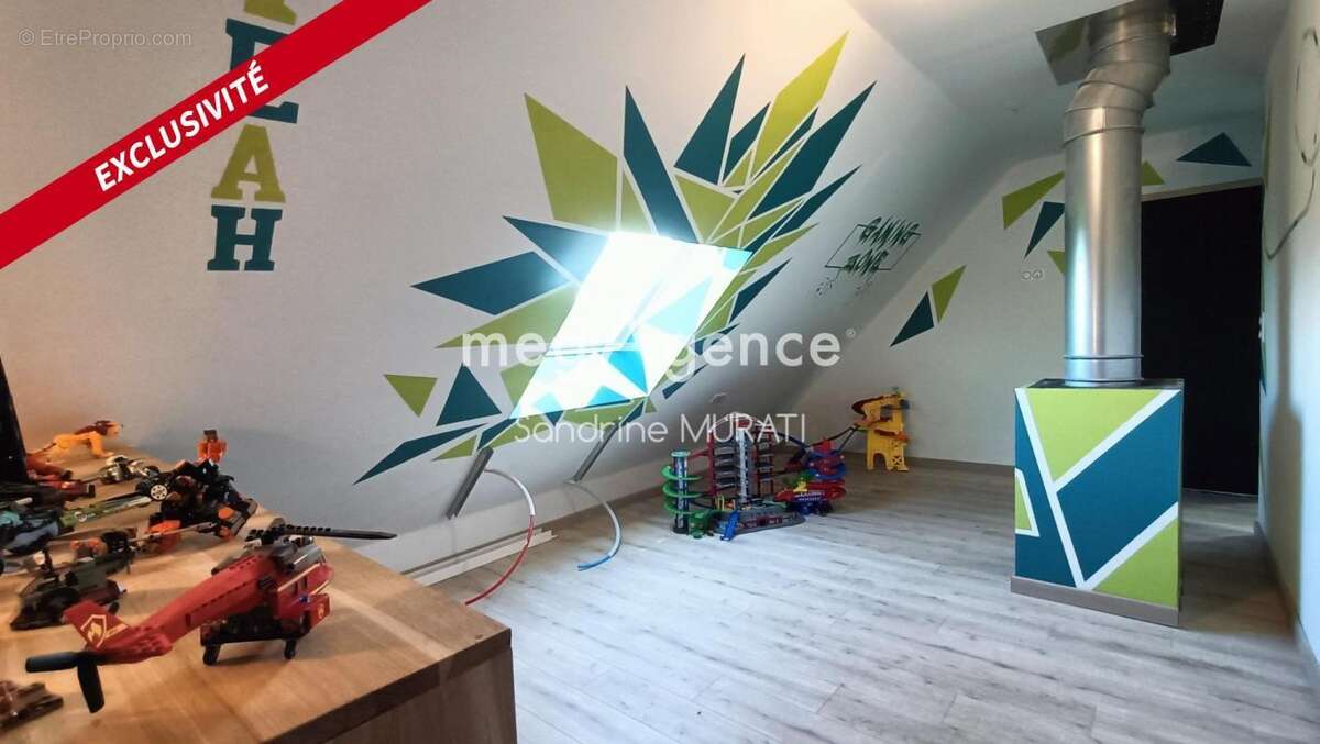 Maison à SAINT-CALAIS-DU-DESERT