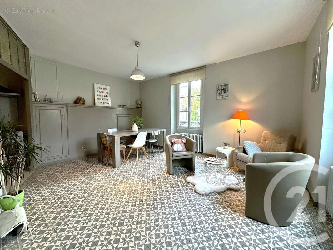 Appartement à THORIGNY-SUR-MARNE