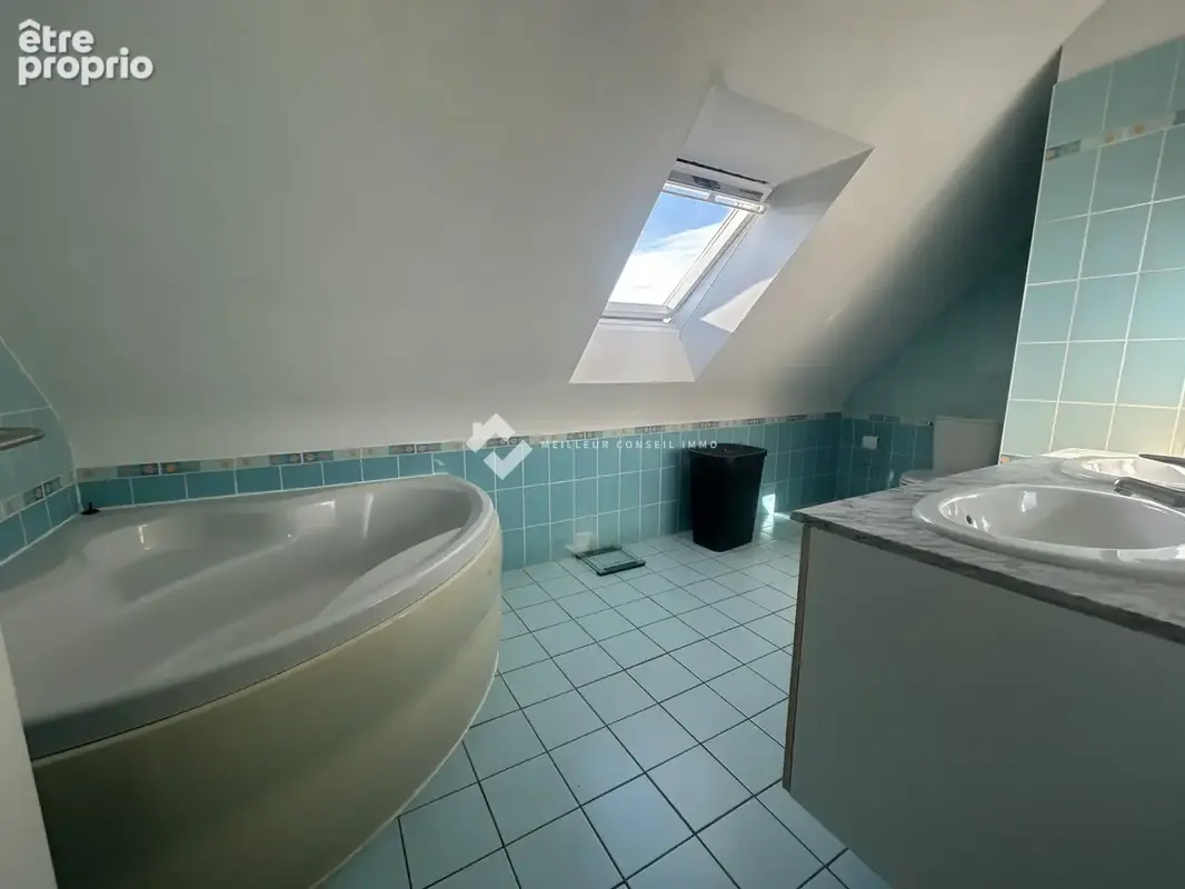 Maison 6 pièces 142 m² à vendre à Yffiniac (22120) - photo 5