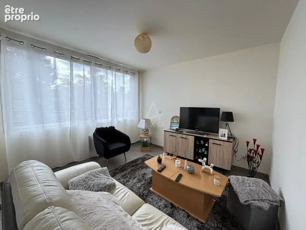 Ensemble de 5 Appartements centre ville de Montaigu - photo 6