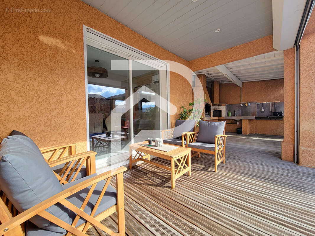 Maison à LATOUR-BAS-ELNE