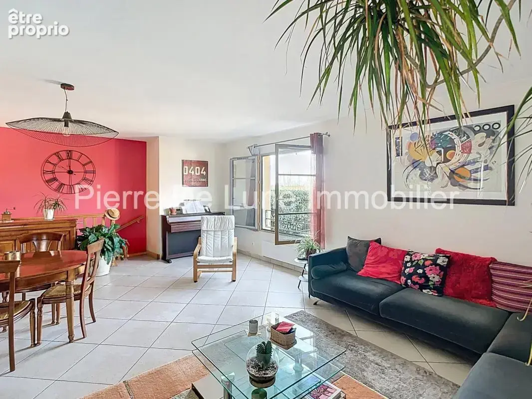 ST-DIDIER-AU-MONT-D’OR – Appartement T6 de 136 m² avec jardin privatif de 234 m2 et terrasse - photo 3