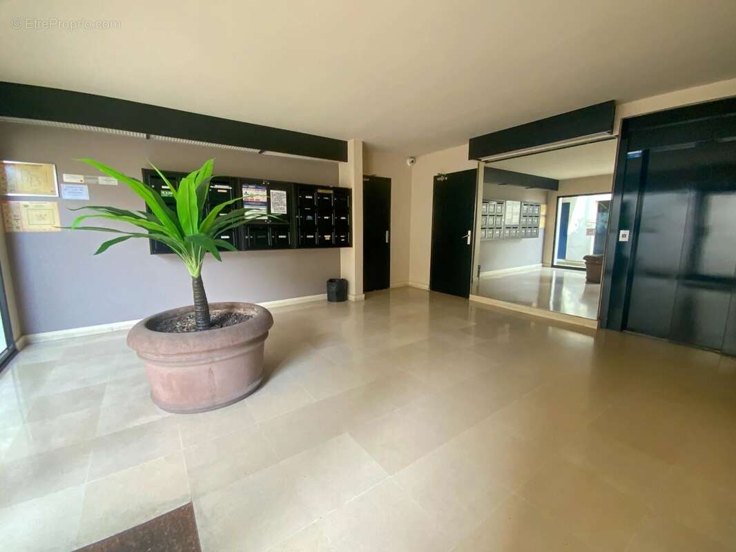 Appartement à LE RAINCY