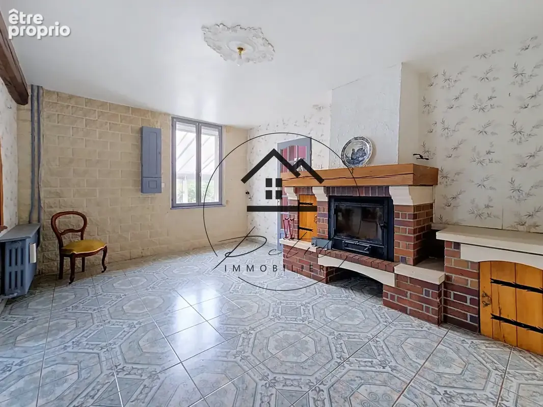 Maison 5 chambres, jardin 598 m2, garage et dépendances - ANGY - photo 3