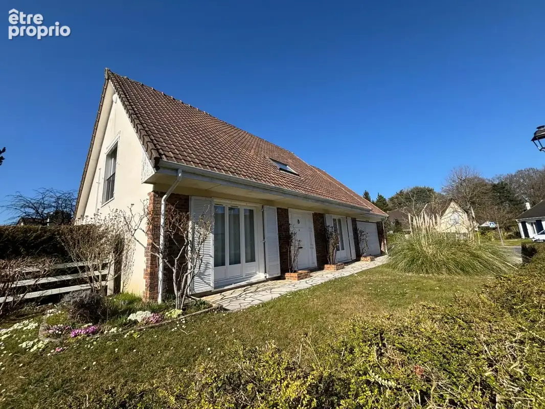Maison 7 pièces 173 m² à vendre à Saint-Germain-Les-Corbeil (91250) - photo 1