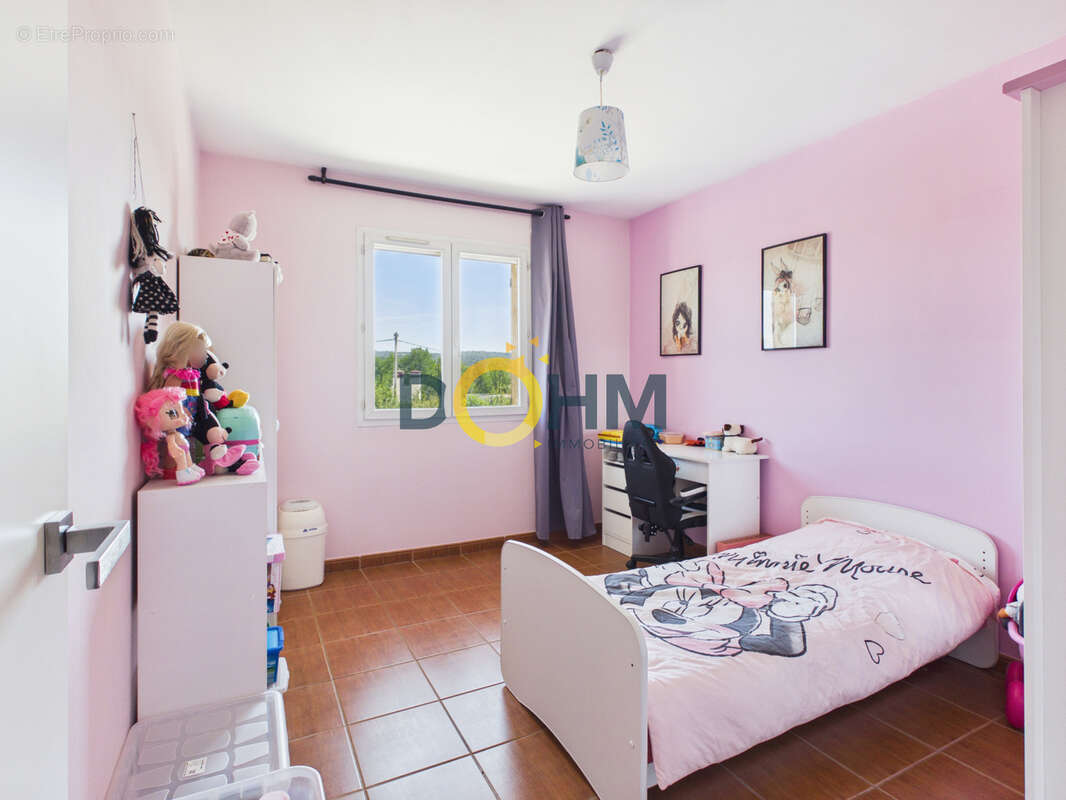 Maison 98 m² à Cessieu  - photo 6