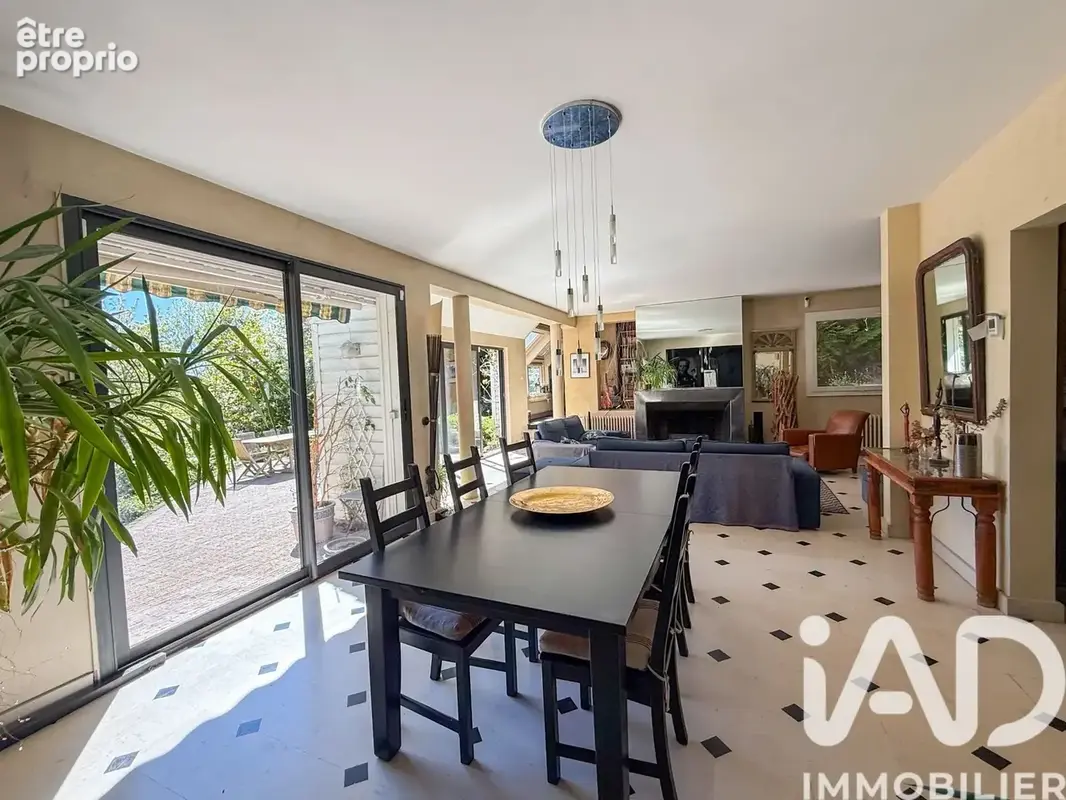 Photo 1 - Maison à MONT-SAINT-AIGNAN