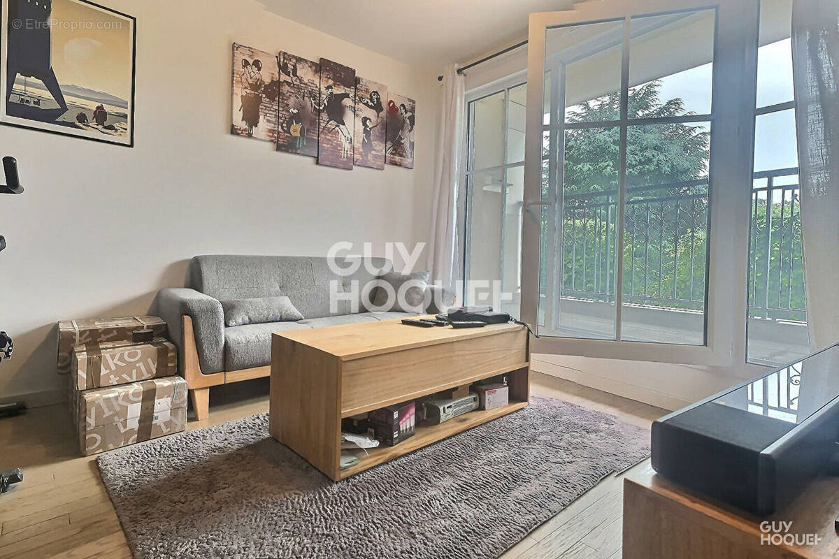 Appartement à MAISONS-ALFORT