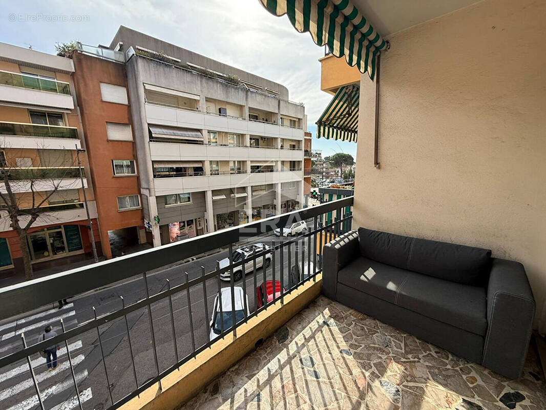 Appartement à VENCE