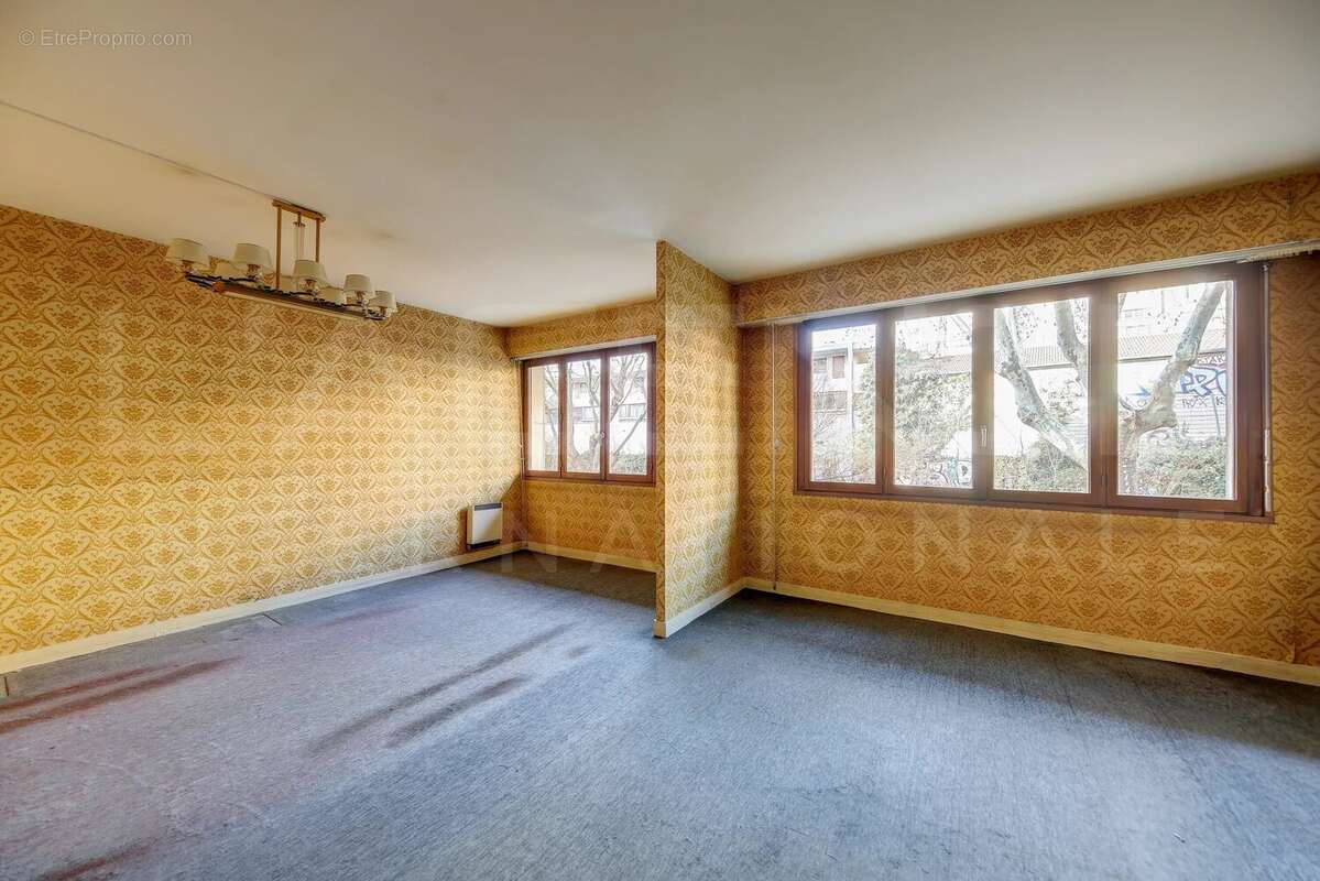 Appartement à PARIS-12E