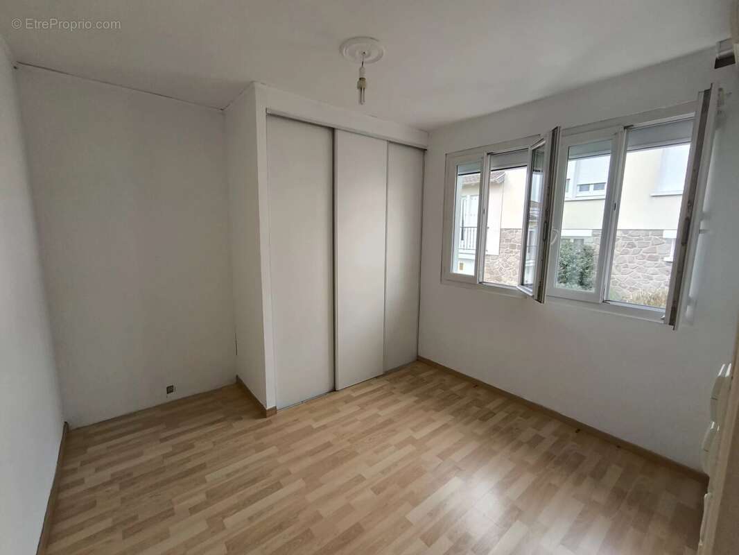 Maison à SAILLAT-SUR-VIENNE