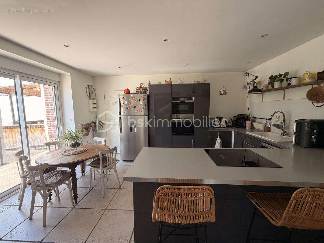 Maison 7 pièces 151m2 4 chambres - photo 6