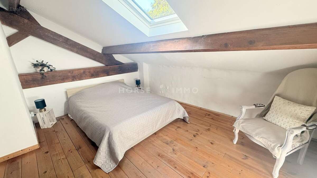Maison à BOLLENE