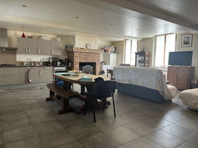 Maison à LA BAZOCHE-GOUET