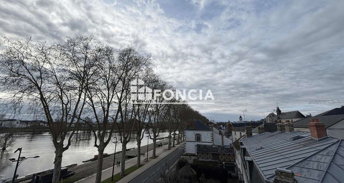 Appartement sur les quais avec garage possible et grenier à aménager - photo 9