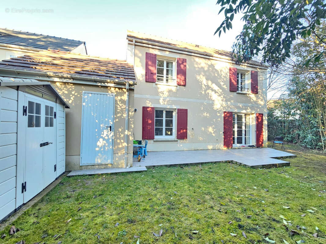 Maison à MAROLLES-EN-HUREPOIX