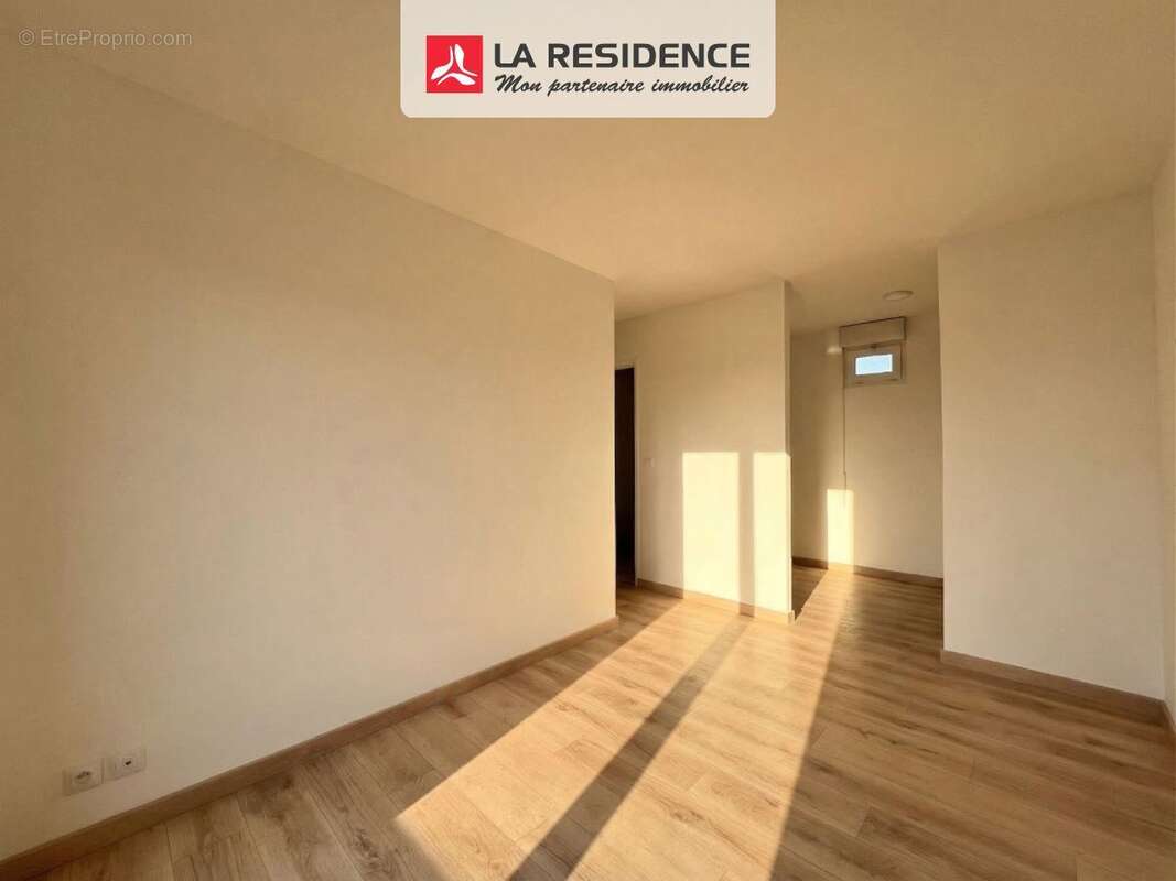 Appartement à SAINT-OUEN-L'AUMONE