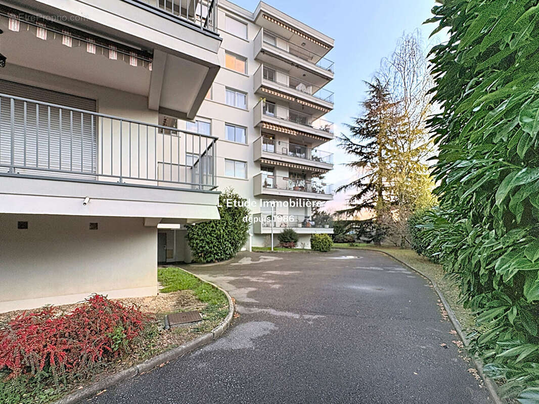 Appartement à CALUIRE-ET-CUIRE