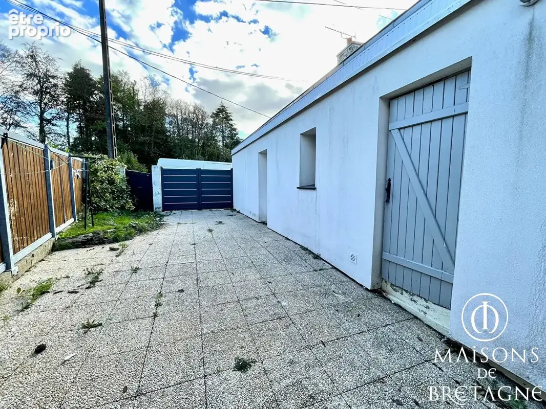 Ensemble immobilier à Rédéné 10 pièces 270 m2 - photo 16