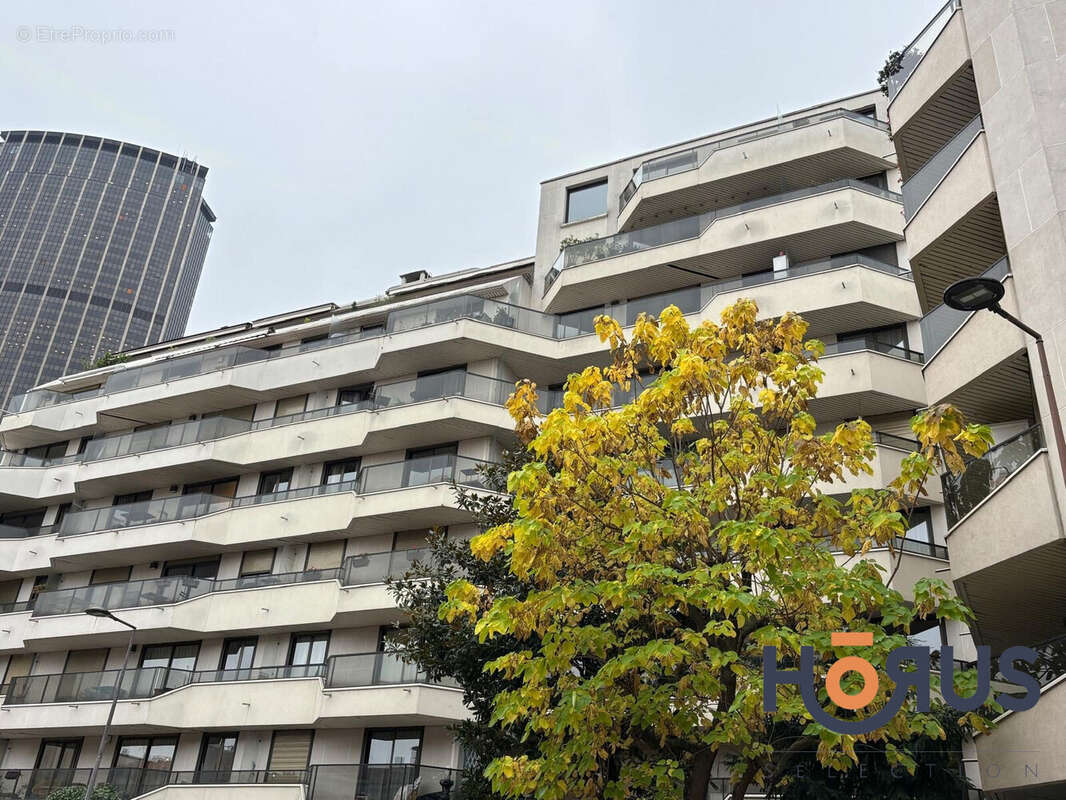 Appartement 55 m² à Paris-15e  - photo 3