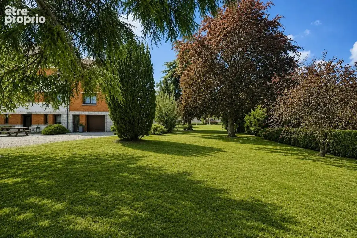 Maison de 9 pièces de 303m² à Guilly - photo 26