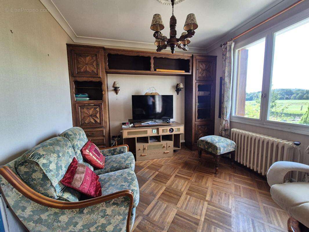 Maison à CHOISY-AU-BAC