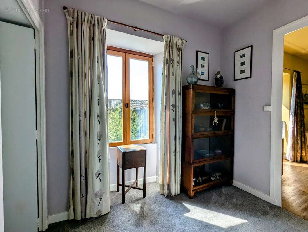 Maison à MONTJEAN