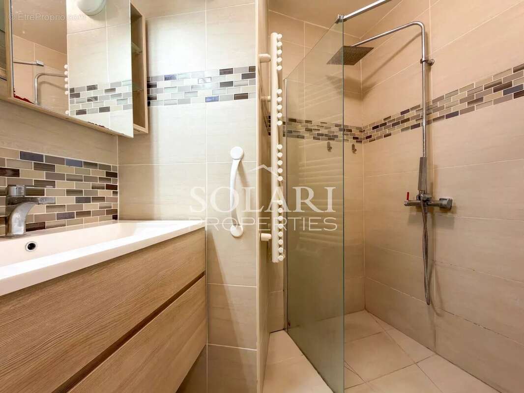 Appartement à THEOULE-SUR-MER