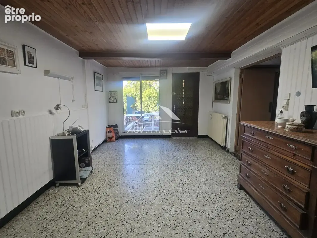 Ensemble immobilier : 2 habitations, 3022m² de terrain - photo 7