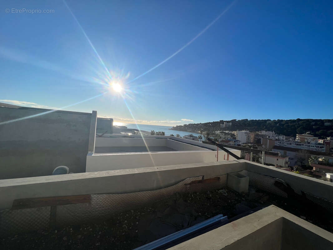 Appartement à ROQUEBRUNE-CAP-MARTIN