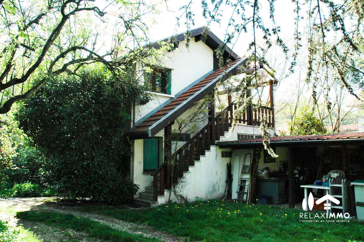 Maison à ECHIROLLES