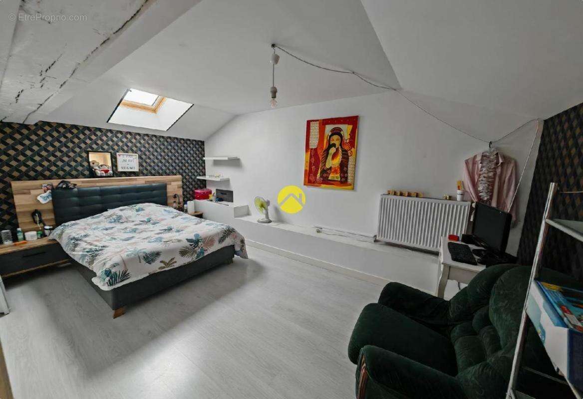 Maison à CHATELLERAULT