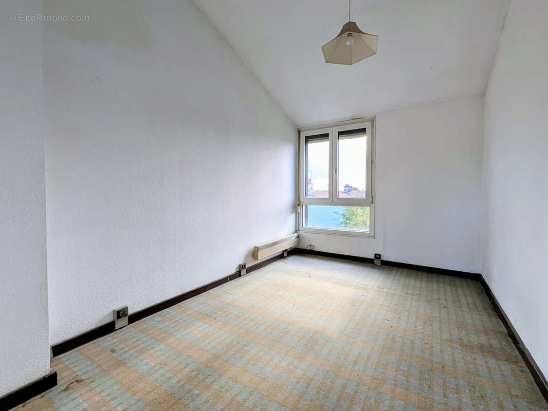 Maison à JARVILLE-LA-MALGRANGE