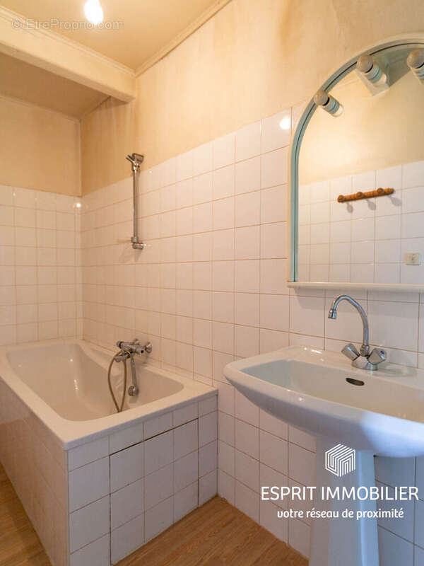 Riec Sur Belon : maison en pierre, 4 chambres, proche bourg, vie de plain pied - photo 13