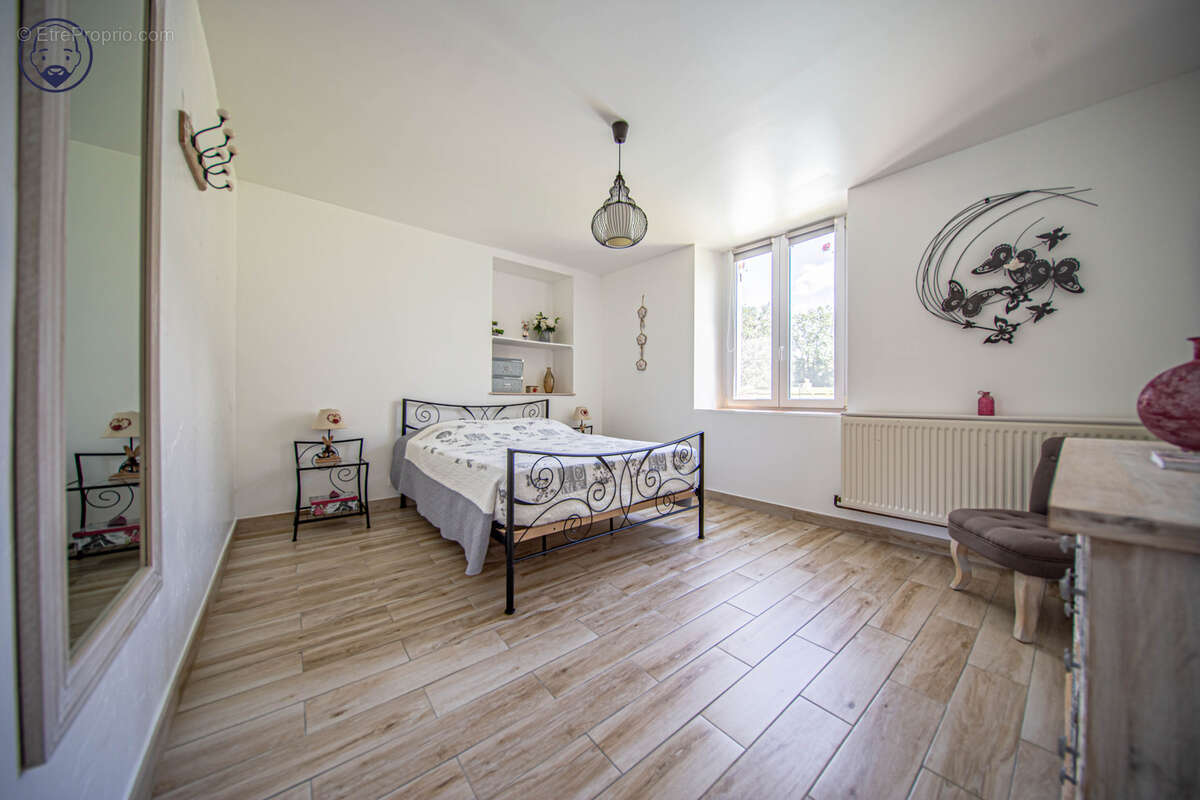 Grande maison de village rénovée avec goût, située sur l'axe Commercy/Ligny-en-Barrois - photo 13
